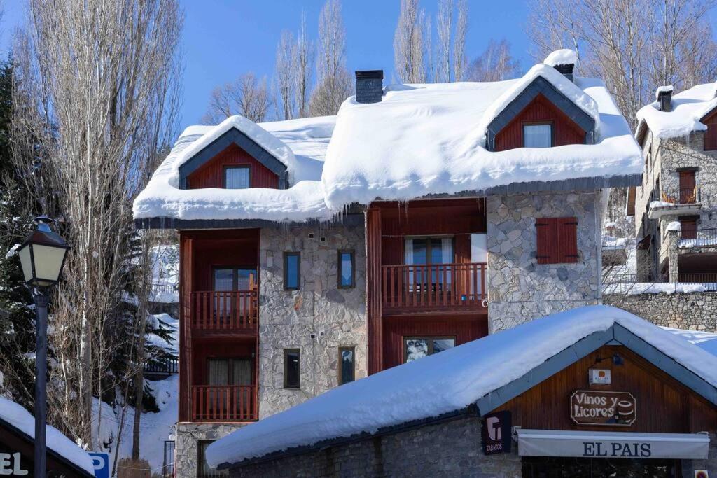 Tebarray ☆ Increibles Vistas, Terraza Y Garaje - Pirineos360 Apartment Sallent de Gállego Екстериор снимка