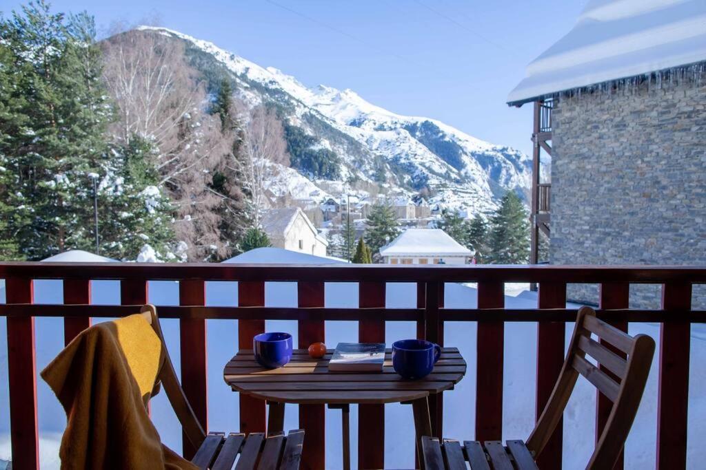 Tebarray ☆ Increibles Vistas, Terraza Y Garaje - Pirineos360 Apartment Sallent de Gállego Екстериор снимка